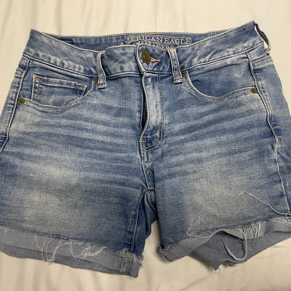 American Eagle | Midi Jean Shorts